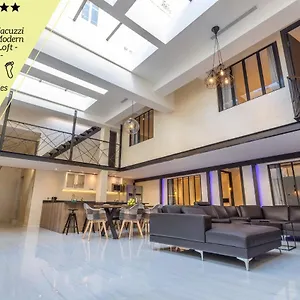  Apartment Montaigne - Luxurious - 350m Palais - Lra